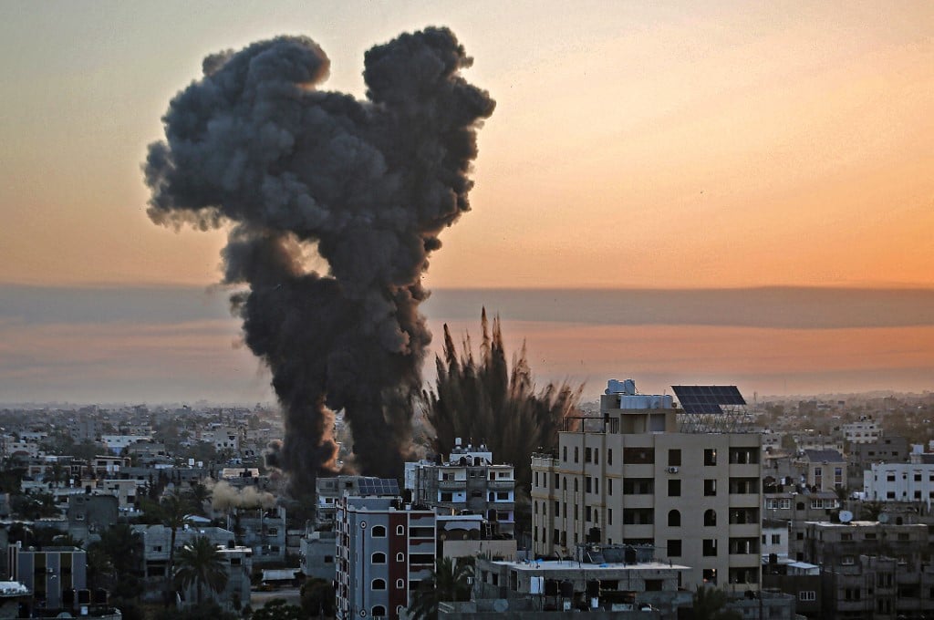 قصف القطاع الصحي في غزة